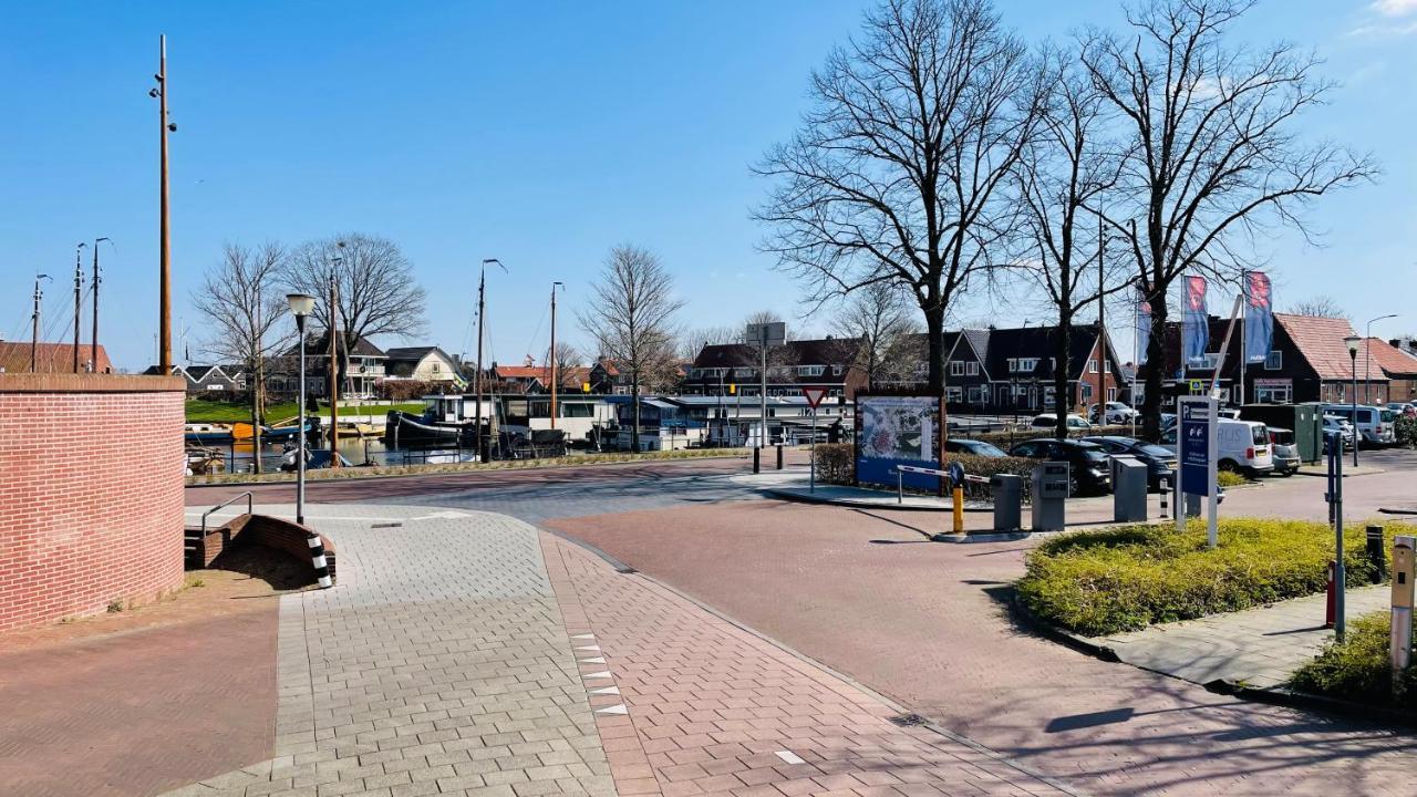 Woonboot 4 Harderwijk